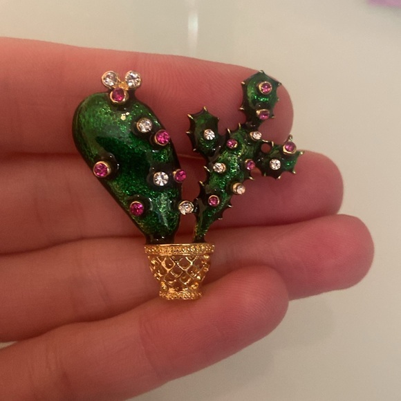 Vintage cactus brooch - enamel with gems - Picture 1 of 4